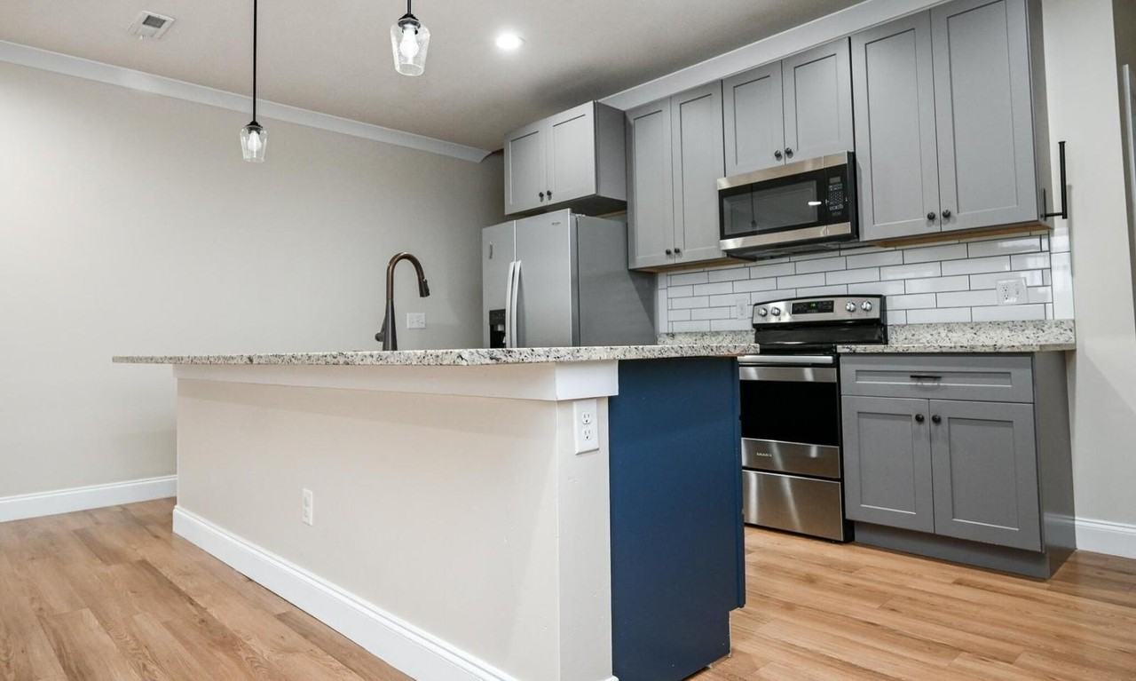 1741 Arbor Hills Dr Se - Photo 4 of 11