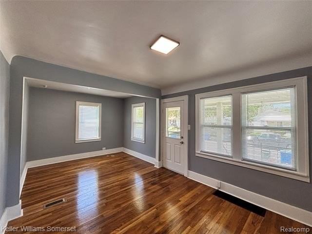 7028 Studebaker Ave - Photo 2 of 11