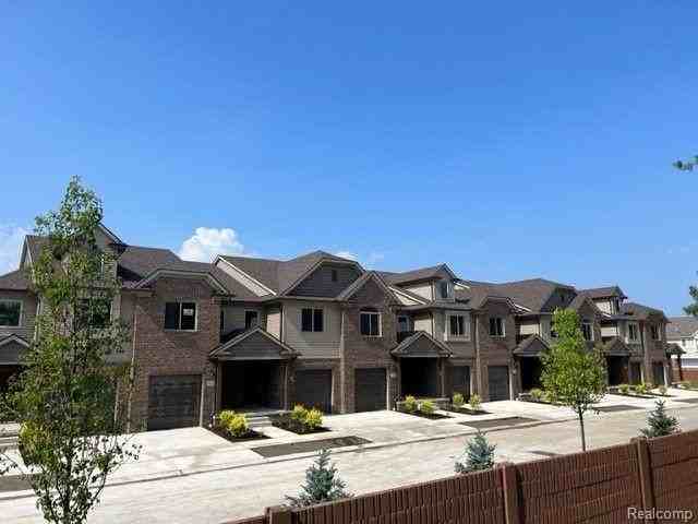 4184 Secludedpines Dr - Photo 2 of 23