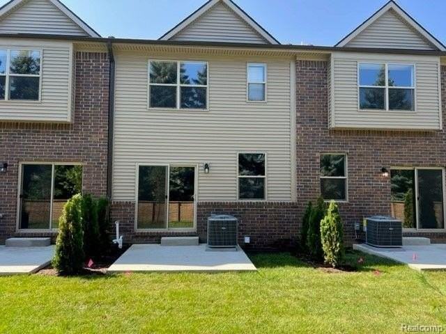 4184 Secludedpines Dr - Photo 3 of 23