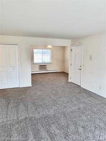 2440 Parmenter Blvd #211 - Photo 7 of 18