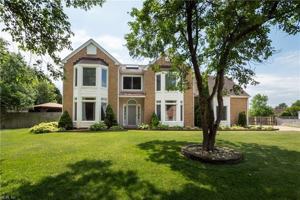 featured image of 4501 Van Dyck Dr