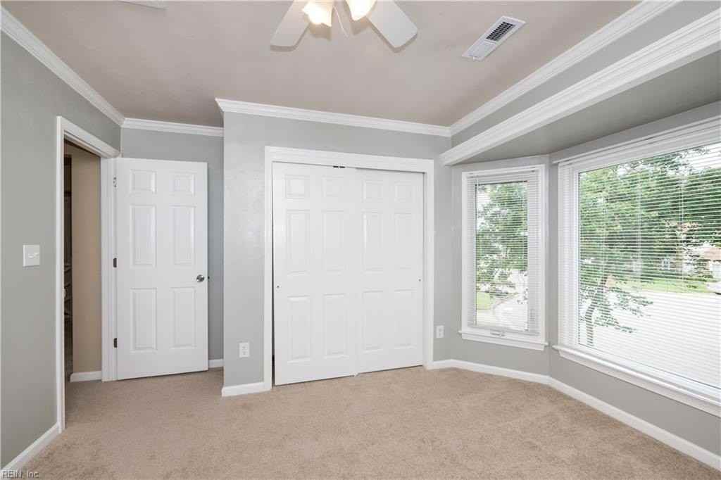 4501 Van Dyck Dr - Photo 7 of 44