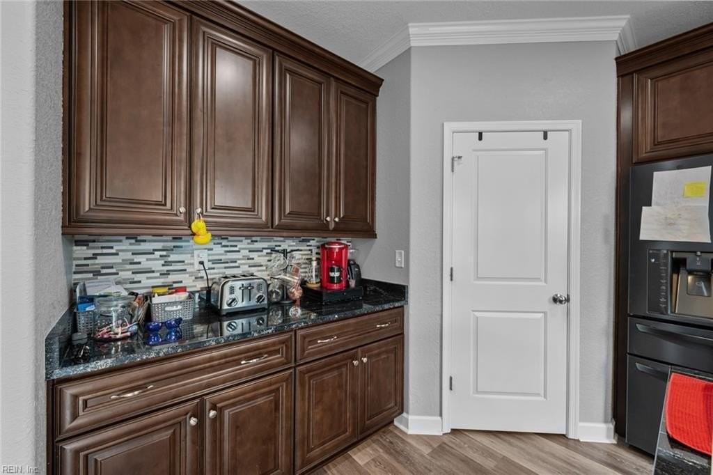 8128 Van Patten Rd - Photo 6 of 45