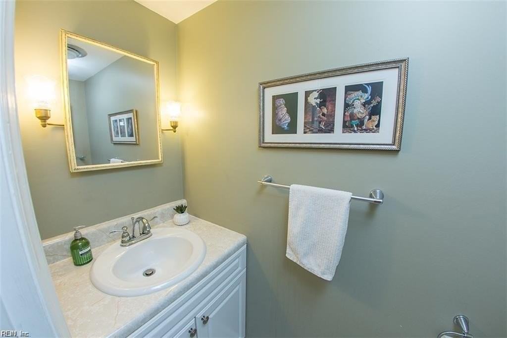 1240 White Birch Ln - Photo 6 of 16