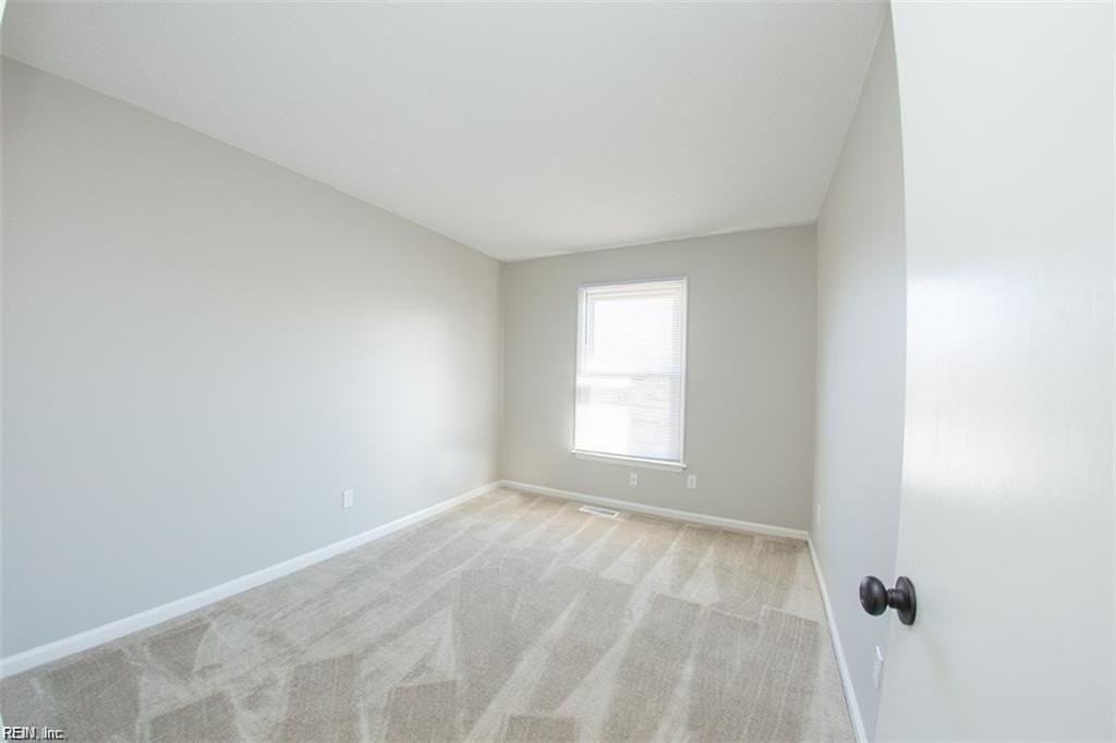 1240 White Birch Ln - Photo 7 of 16