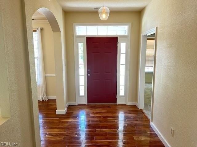 2565 Kentucky Derby Dr - Photo 3 of 42