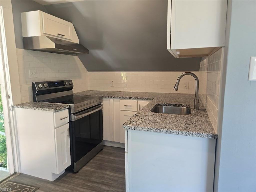 504 Homestead Ave #2 - Photo 5 of 10