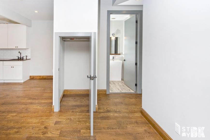 599 Myrtle Ave - Photo 4 of 10