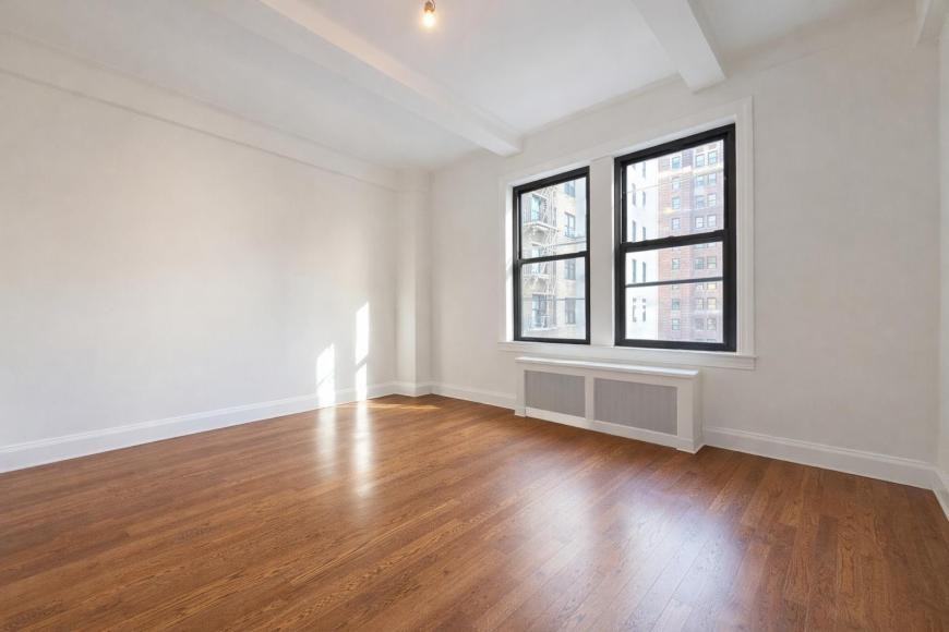 308 W 104th St - Photo 4 of 8