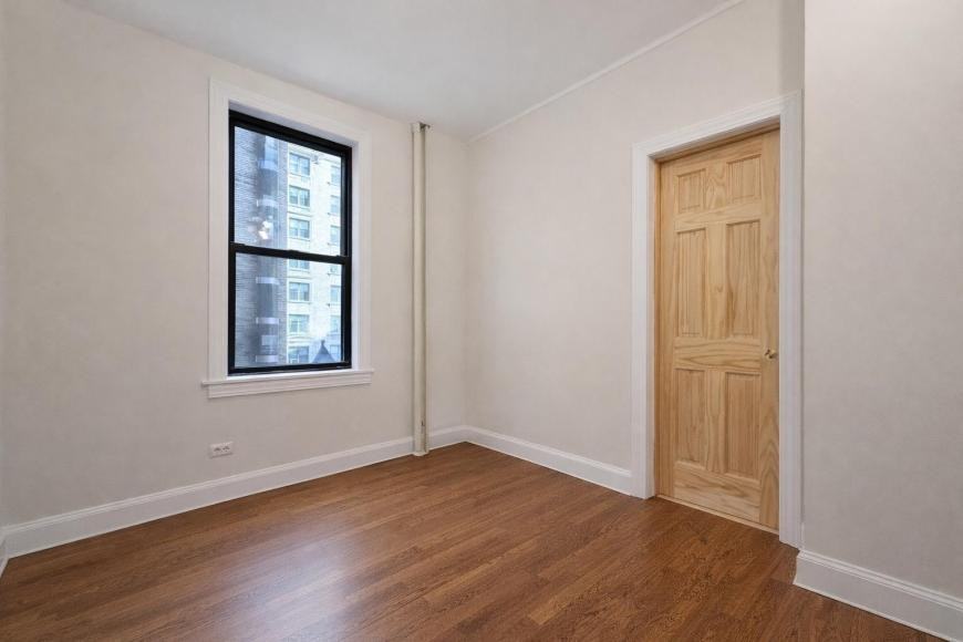 308 W 104th St - Photo 5 of 8