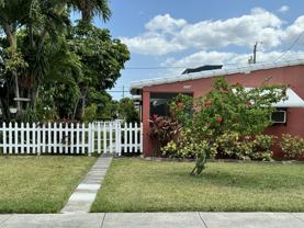 1734 Fletcher St #3 - Photo 1 of 1
