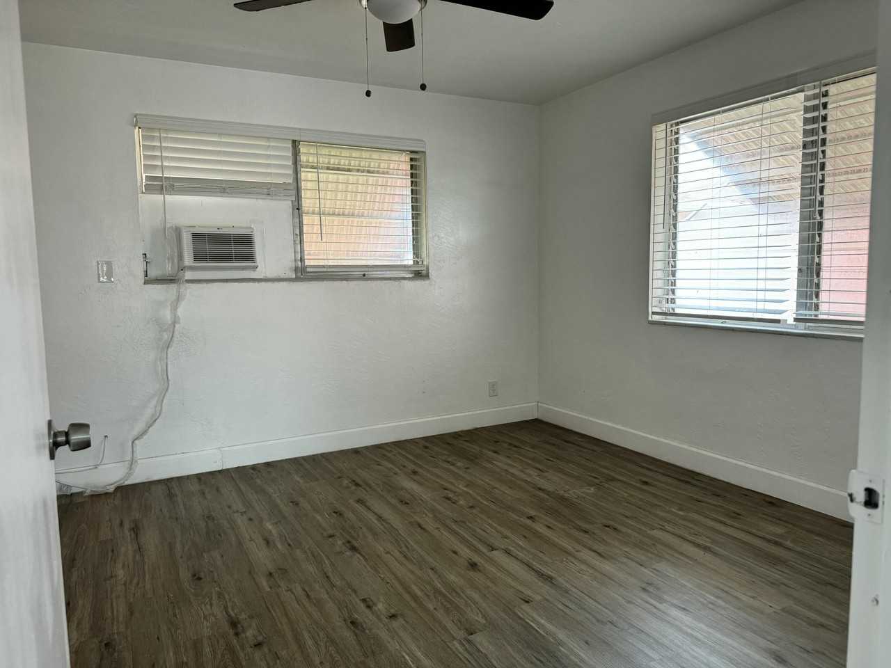 1734 Fletcher St #3 - Photo 6 of 15