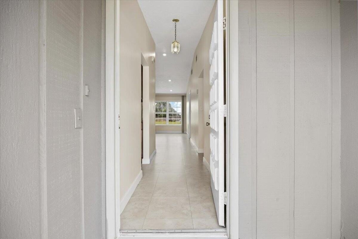 5540 Lakewood Cir S #F - Photo 3 of 50