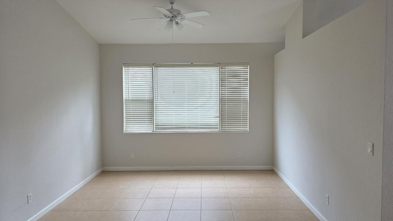 2264 Sw Newport Isles Blvd - Photo 3 of 16