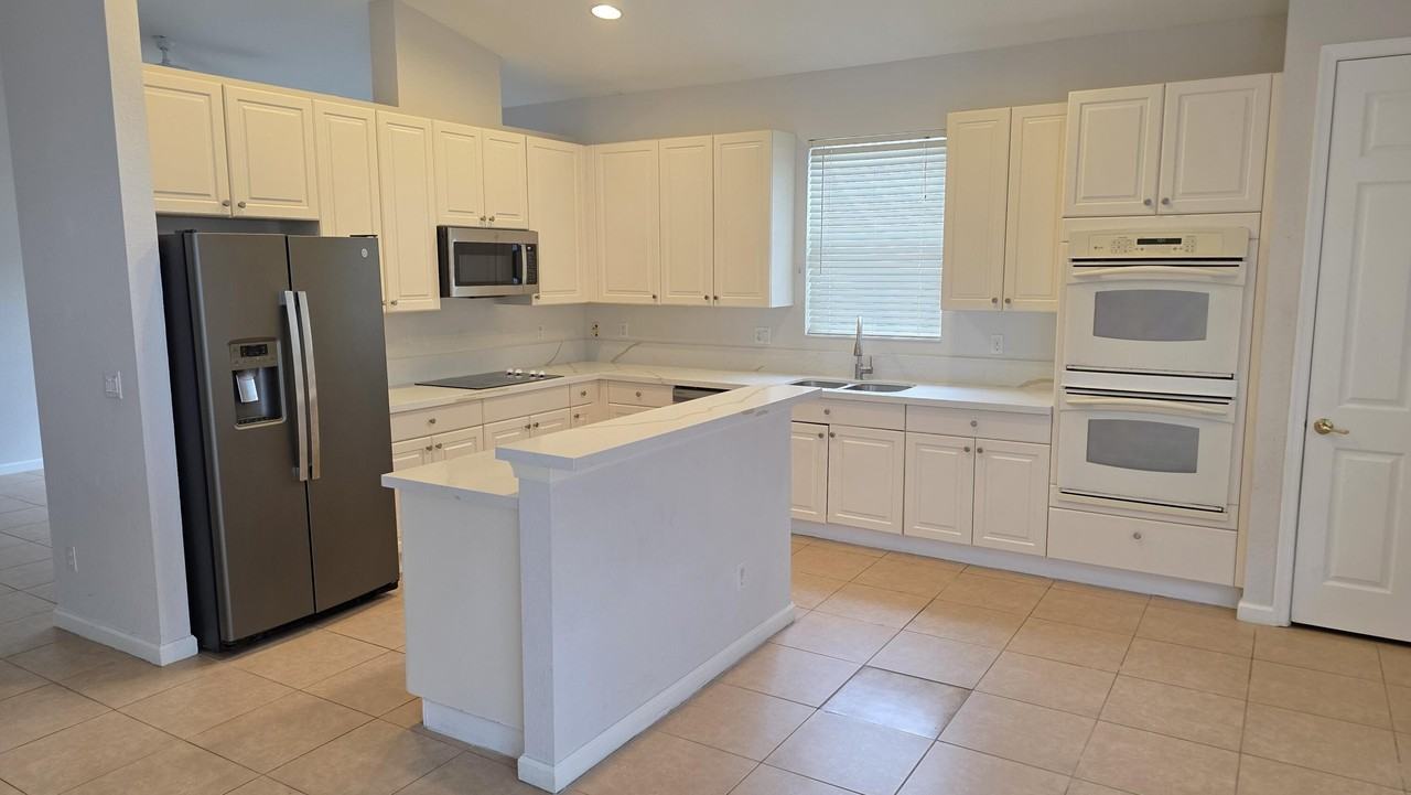 2264 Sw Newport Isles Blvd - Photo 6 of 16