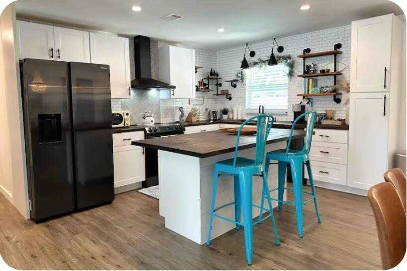 1795 Dogwood Dr - Photo 2 of 49