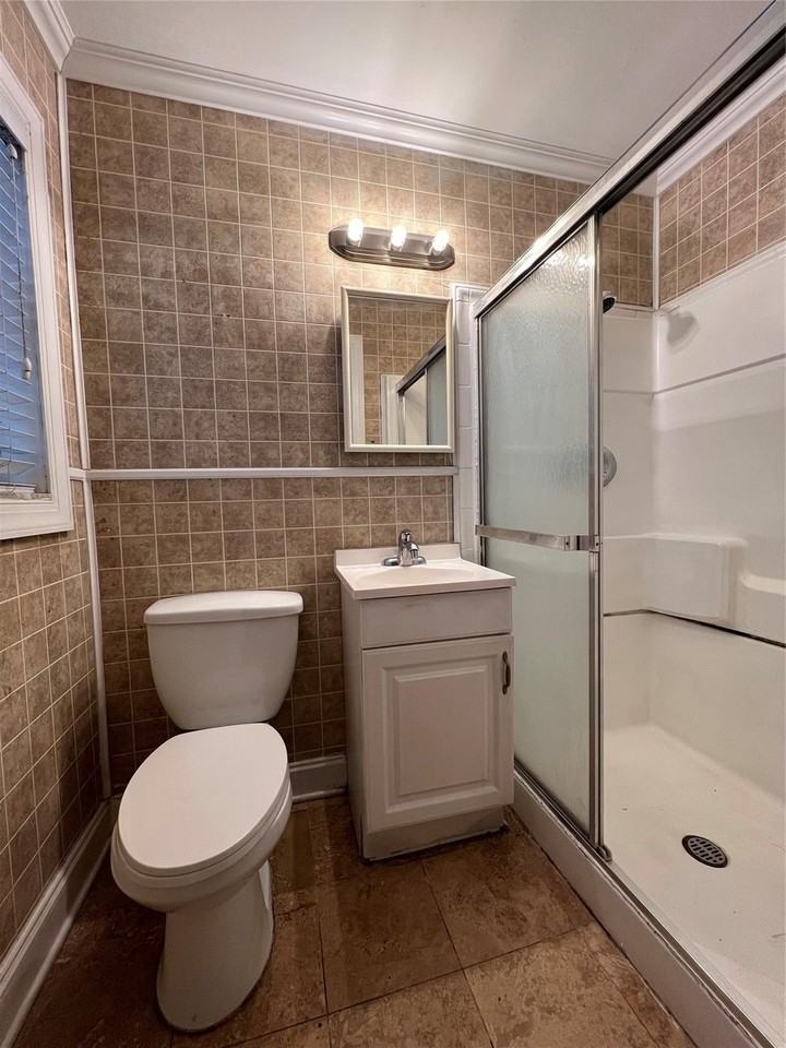 1333 Ne 5th Ter #9 - Photo 7 of 17