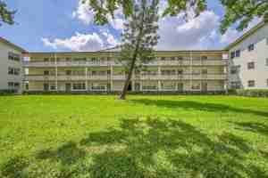 featured image of 1043 Cornwall C
