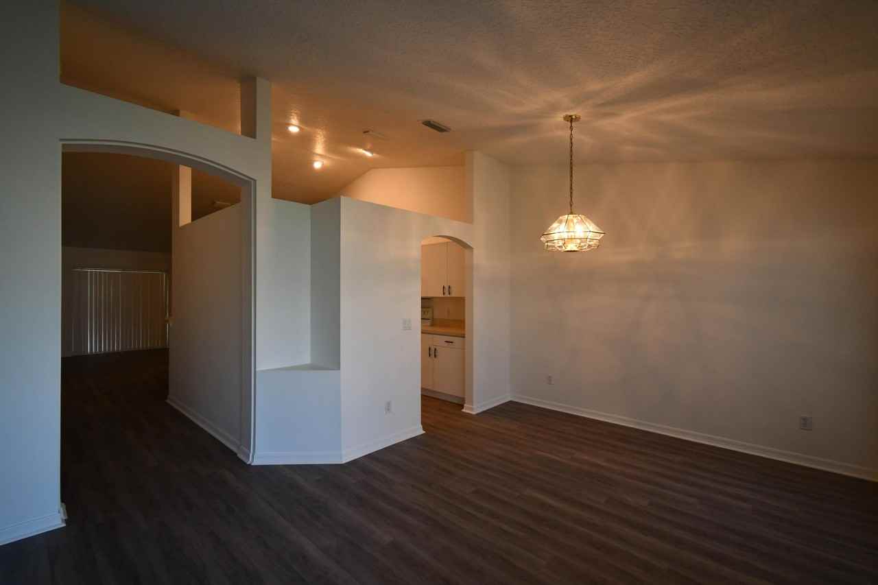 2547 Sw Kenilworth St - Photo 3 of 23
