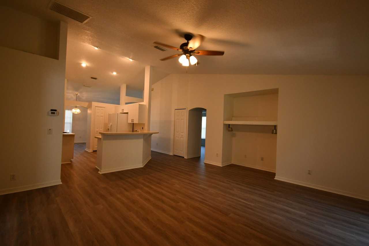2547 Sw Kenilworth St - Photo 4 of 23