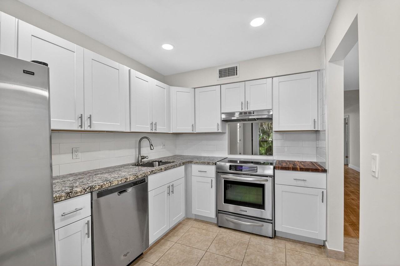 4080 Tivoli Ct #206 - Photo 6 of 48
