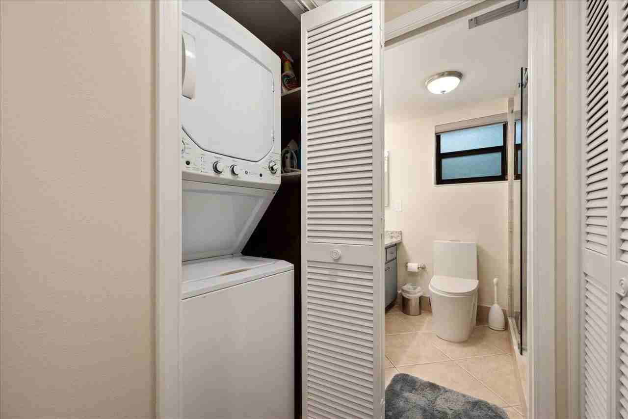 11863 Wimbledon Cir #539 - Photo 7 of 12
