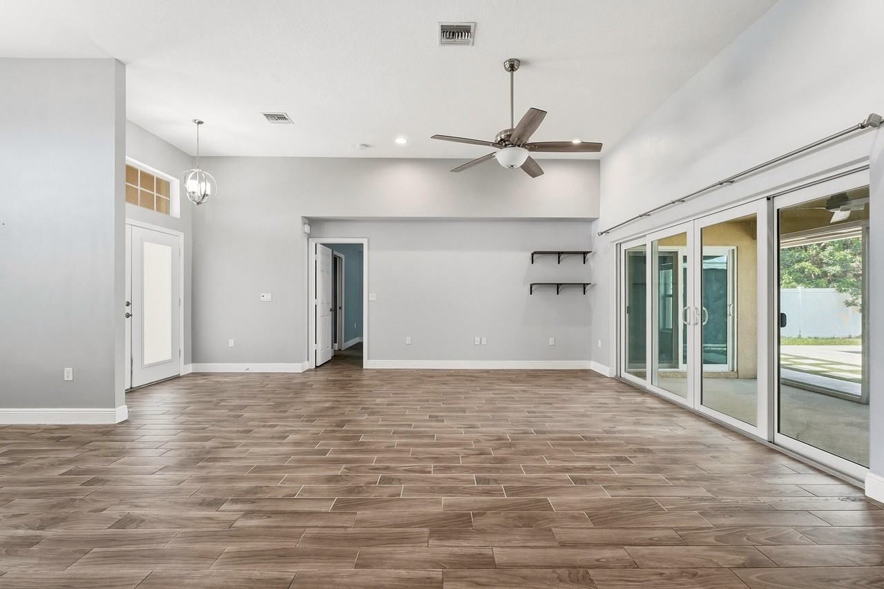 1280 Sw Kalevala Dr - Photo 7 of 36