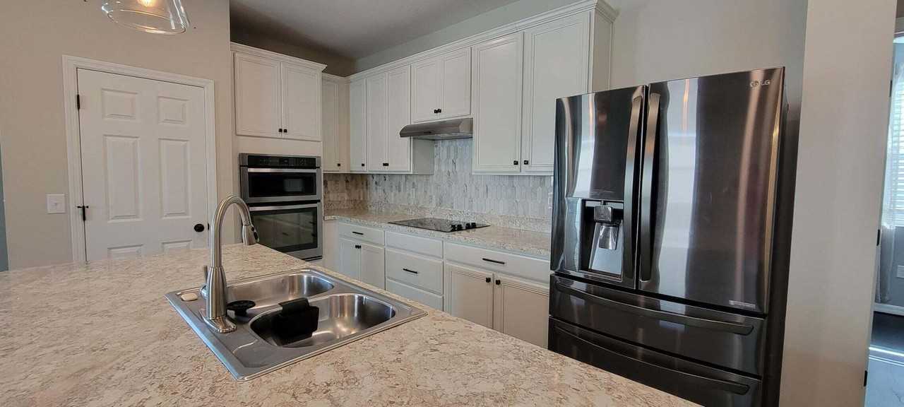5355 Nw Pine Trail Cir - Photo 3 of 7