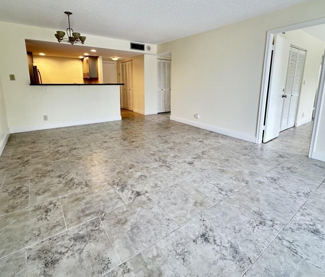 1800 N Andrews Ave #2A - Photo 5 of 28