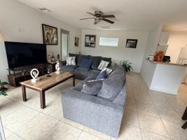 featured image of 27 Crossings Cir #H