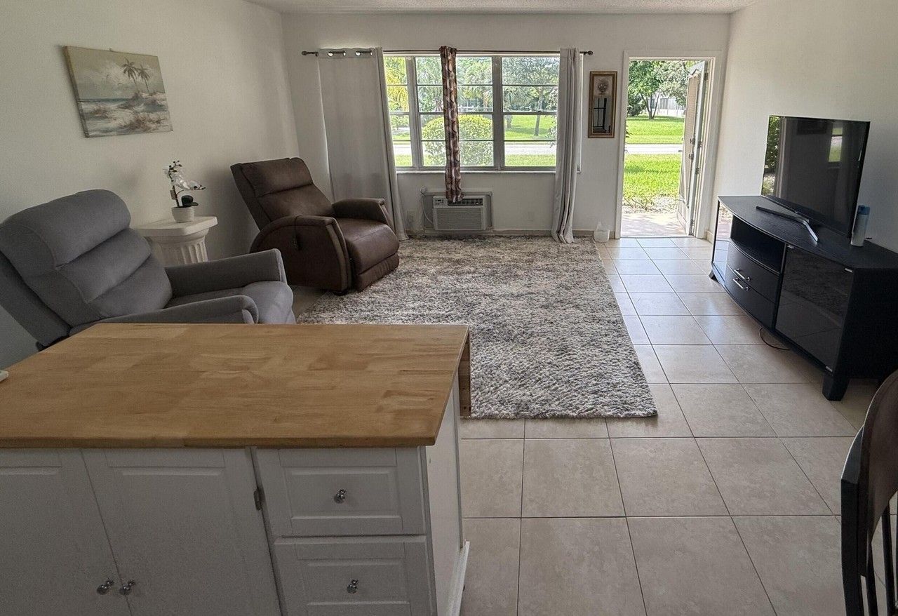 175 Canterbury H #175 - Photo 3 of 16