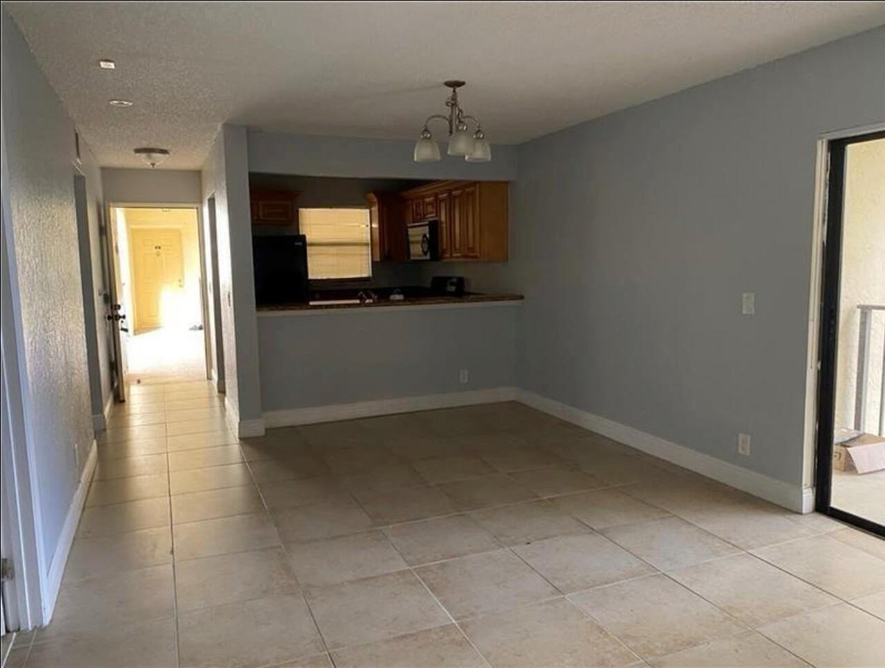 1455 Lake Crystal Dr #H - Photo 5 of 13