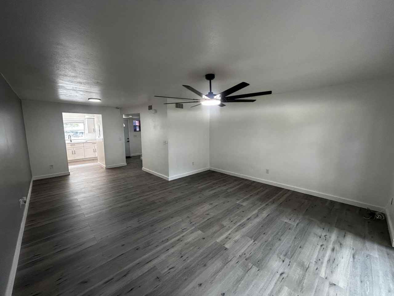 1904 Havana Ave #16 - Photo 3 of 12