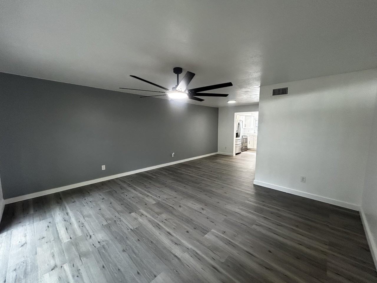 1904 Havana Ave #16 - Photo 4 of 12