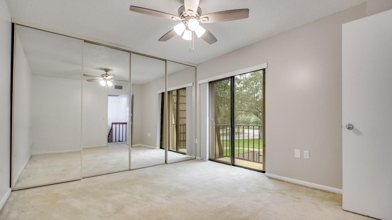 121 1st Ln - Photo 6 of 47