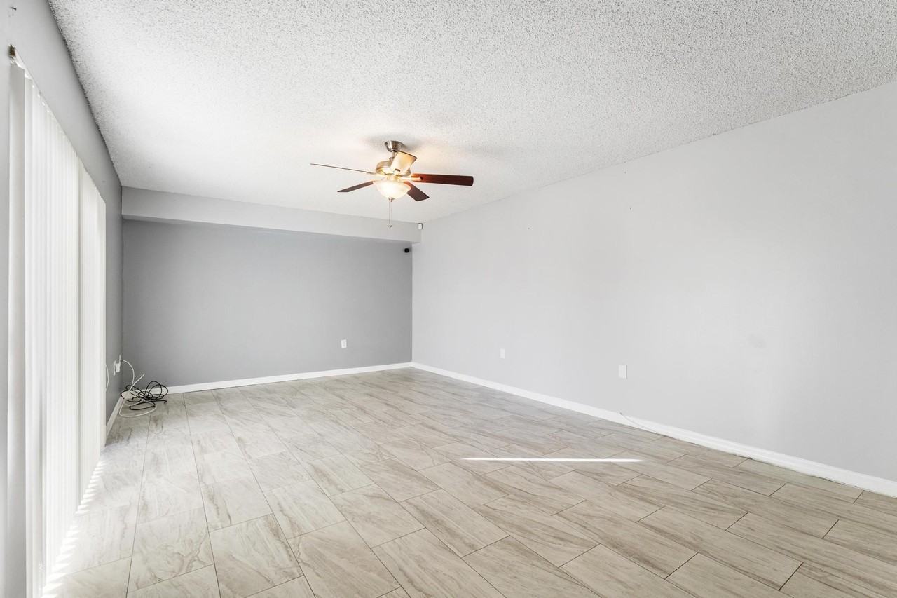 2410 24th Way - Photo 7 of 46
