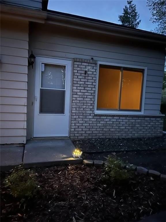15256 Lesley Ln - Photo 2 of 6