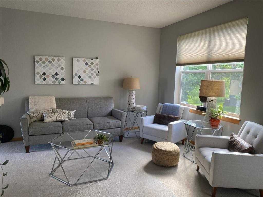 16768 39th Ave N - Photo 3 of 13