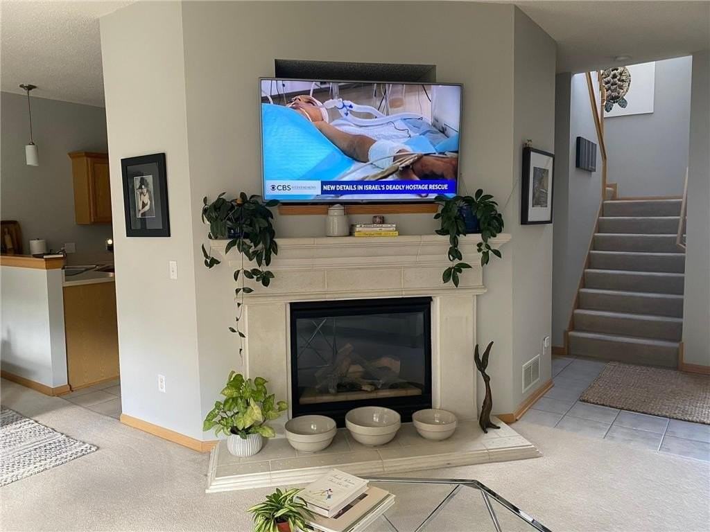 16768 39th Ave N - Photo 4 of 13