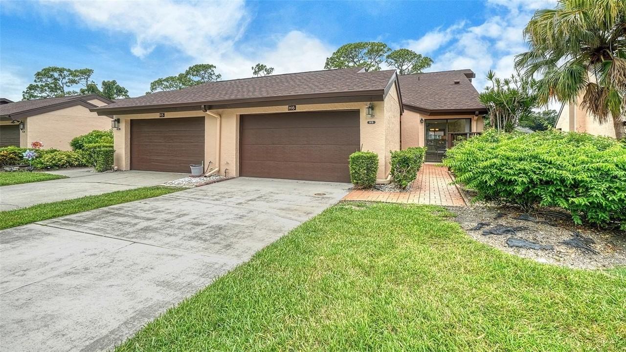 6281 Timber Lake Dr #H6 - Photo 3 of 50
