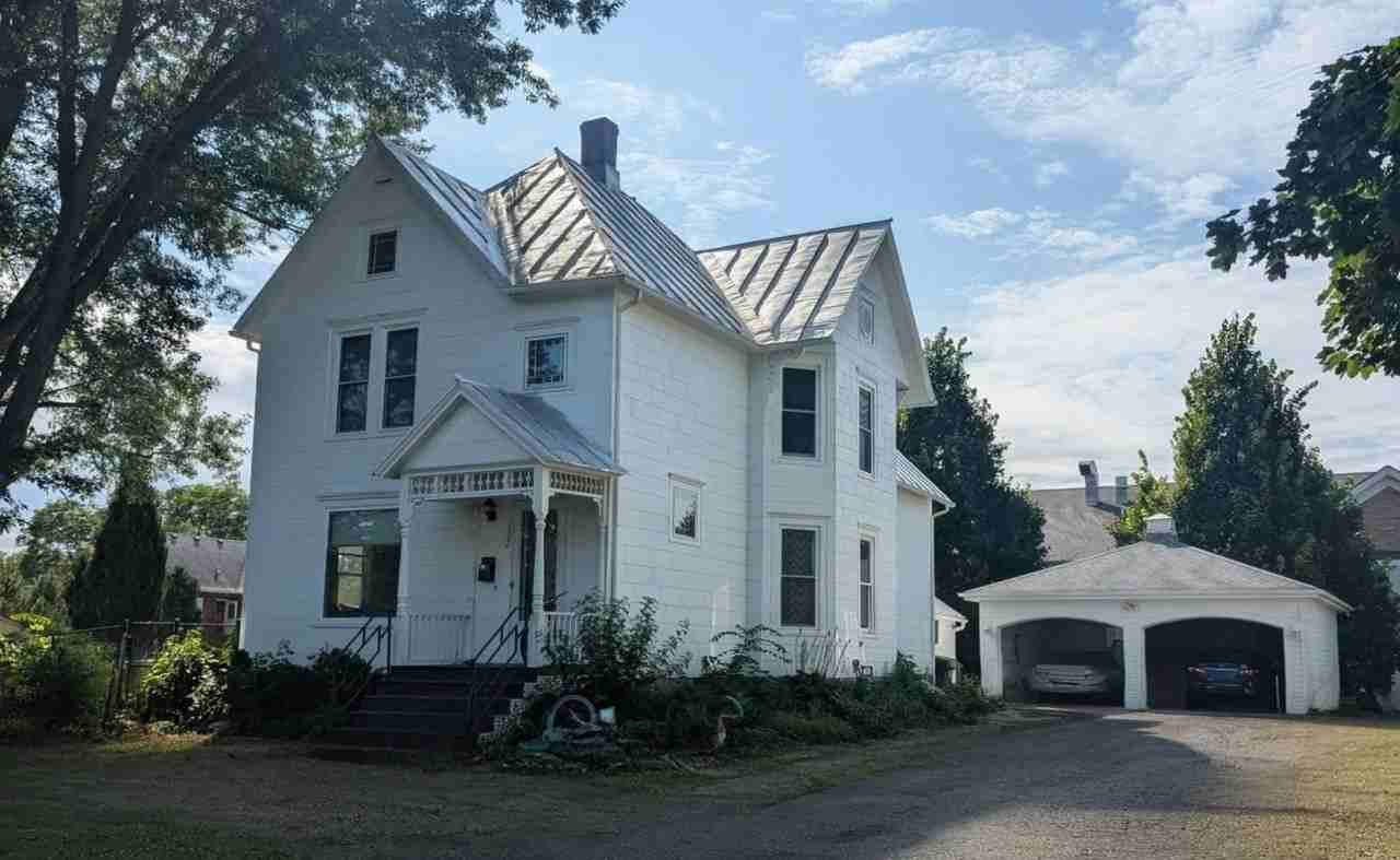 122 North St