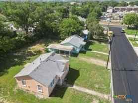 1410 Mulford St - Photo 1 of 1