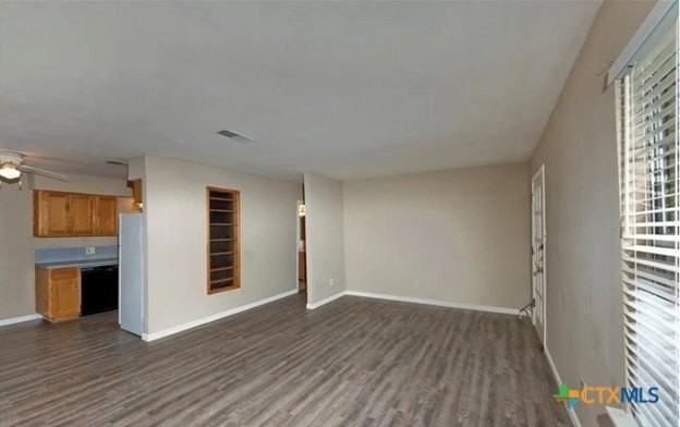 306 Orchard St - Photo 2 of 6