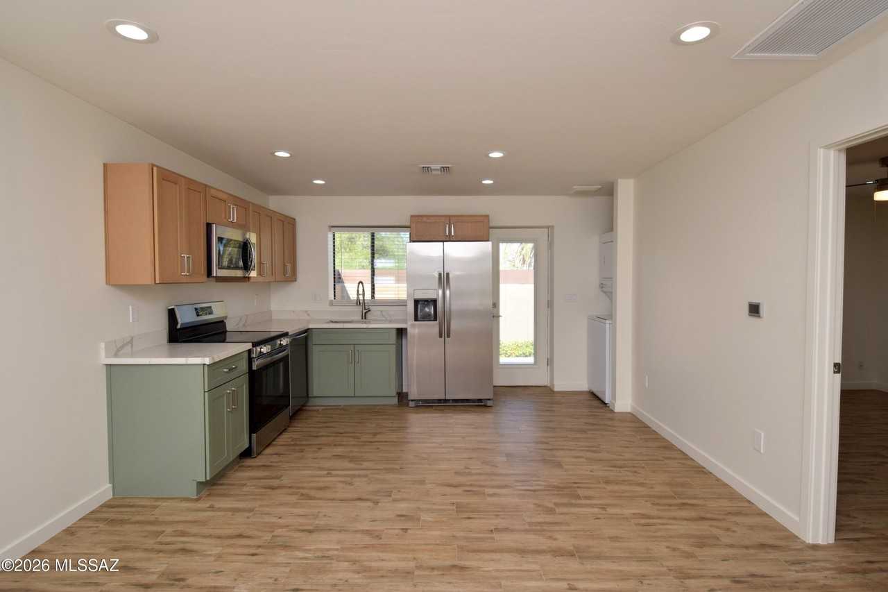 5116 E Pima St - Photo 4 of 19