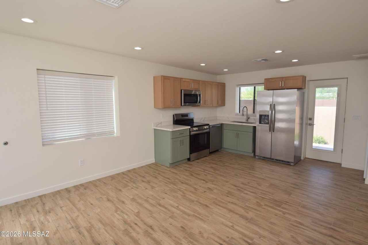 5116 E Pima St - Photo 5 of 19