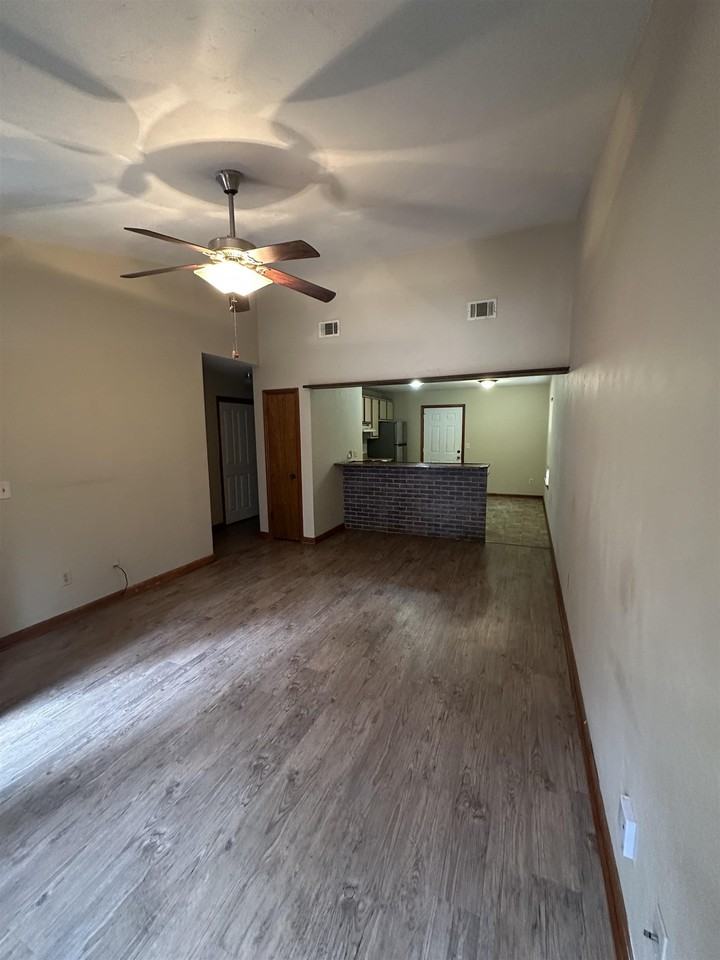 2339 Hartsfield Way - Photo 3 of 8