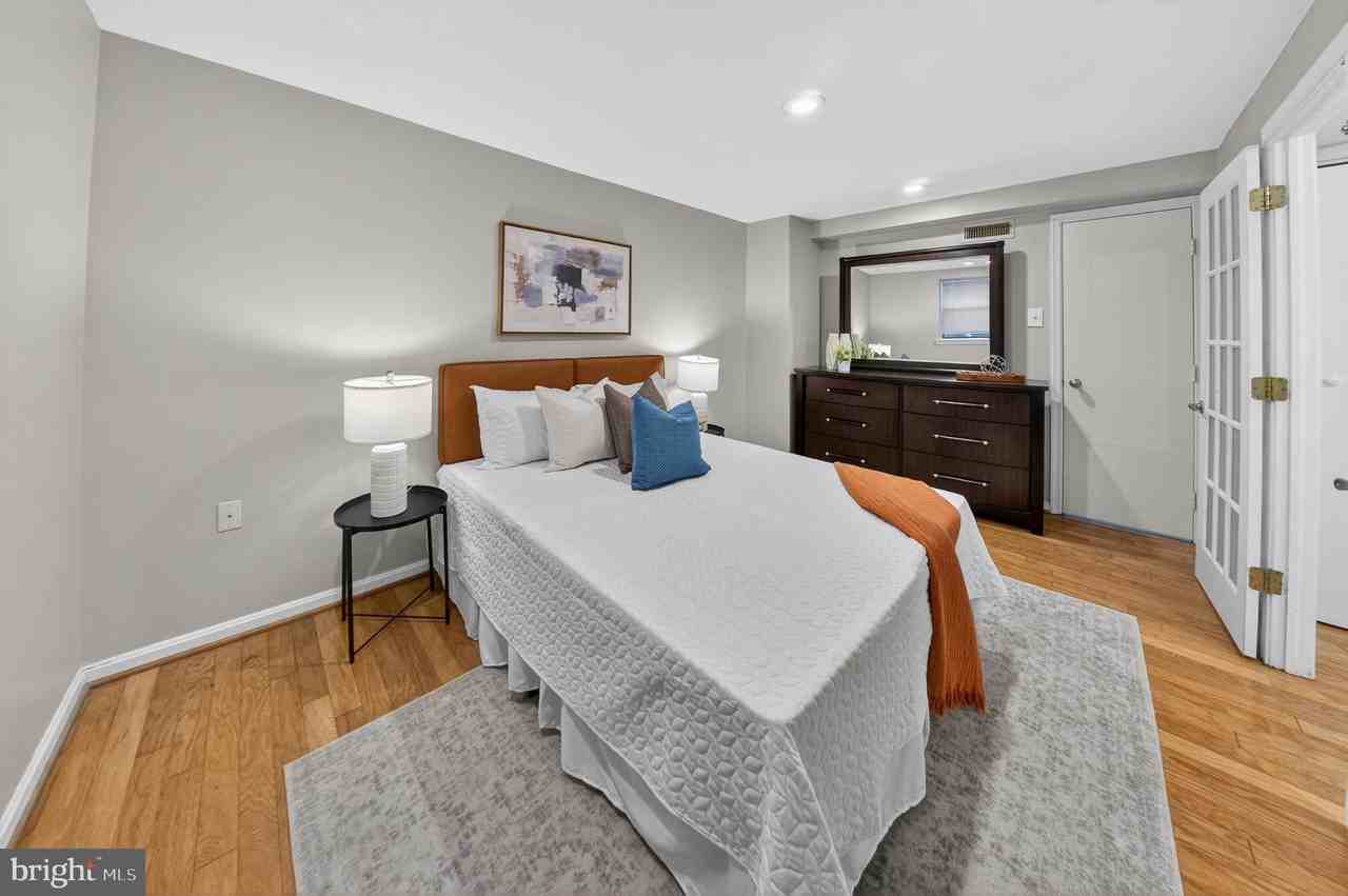 1436 Meridian Pl Nw #LL06 - Photo 7 of 26