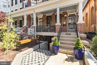2715 13th St Nw #B - Photo 1 of 1