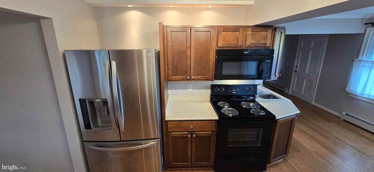 4807 Woods Wharf Rd - Photo 5 of 24